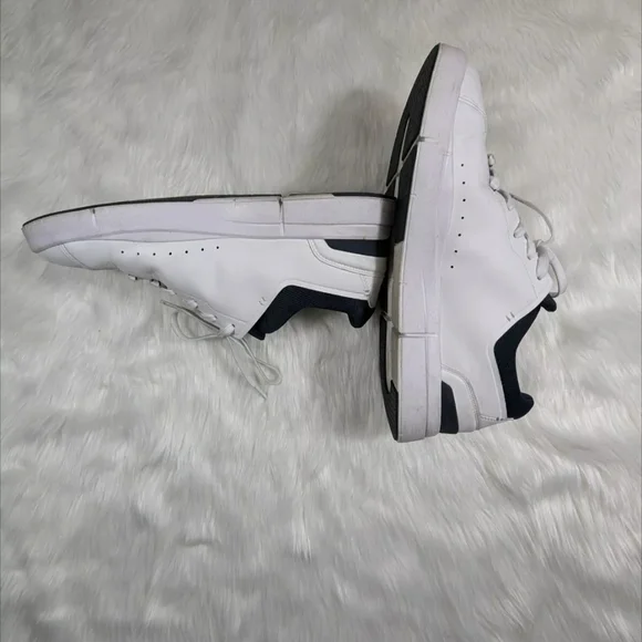 On Running On Cloud The Roger Advantage Color White Midnight Size 13